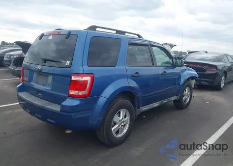 2010 Ford Escape Xlt from USA, damaged, VIN 1FMCU0D78AKB51176